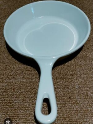 IP1187-12.6 ROUND PLATTER W/HANDLE 12.6" JASPER (MF) | SUPERWARE | PLATTER,MELAMINE |  | HOWRAH SERIES | 375